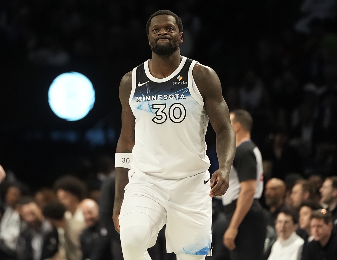 加时末段多特蒙德调整名单以备NBA总决赛,外线爆发环节打磨,态度坚定,临场指挥获称赞(多特蒙德转会出去的球员) 加时末段多特蒙德调整名单以备NBA总决赛,外线爆发环节打磨,态度坚定,临场指挥获称赞(多特蒙德转会出去的球员)